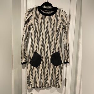 Samsara Size 10 Black Cream Knit Chevron Long Sleeve Dress Faux Leather Pockets